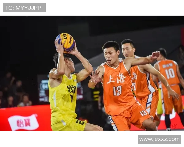 赛后分析：杭州篮球队与成都篮球队的战术配合与表现评估